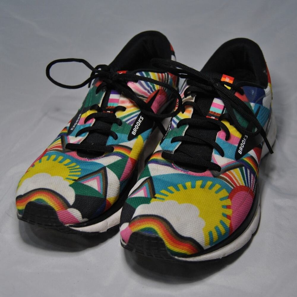 Brooks Trace 2 Black/Multi Cushion Neutral Rainbow Road Size: 11
